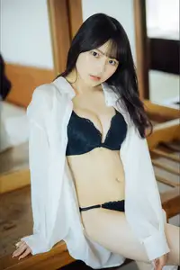Usa Hiiragi's Youthful Charm: Exclusive Gravure from Young Champion - JP Usa Hiiragi - image 27
