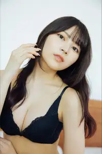 Usa Hiiragi's Youthful Charm: Exclusive Gravure from Young Champion - JP Usa Hiiragi - image 81