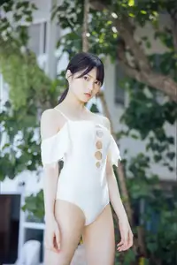Usa Hiiragi's Youthful Charm: Exclusive Gravure from Young Champion - JP Usa Hiiragi - image 12