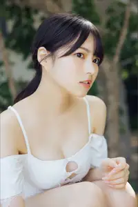 Usa Hiiragi's Youthful Charm: Exclusive Gravure from Young Champion - JP Usa Hiiragi - image 38