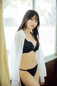 Usa Hiiragi's Youthful Charm: Exclusive Gravure from Young Champion - JP Usa Hiiragi - image 28