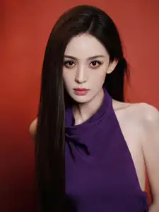 VGU No.184: Embracing Glamour and Elegance in a Stunning Purple Halter-neck Dress - image 6