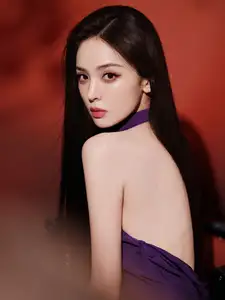 VGU No.184: Embracing Glamour and Elegance in a Stunning Purple Halter-neck Dress - image 0