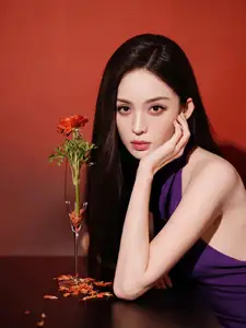 VGU No.184: Embracing Glamour and Elegance in a Stunning Purple Halter-neck Dress - image 3