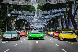 Lamborghini Sales Record: Discover the Performance and Style of the Iconic Orange Lamborghini Urus Super SUV - image 6