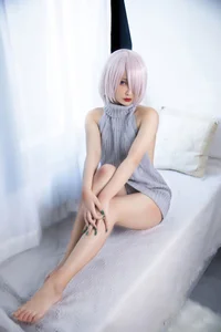 Stunning Mash Kyrielight Cosplay by Luo Li Lolisama in Iconic Backless Sweater - Fate/Grand Order Photography Collection - image 6