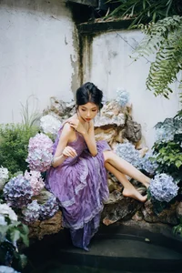 YiTuYu Art Language Vol.7292: Featuring the Elegant Chi Zi Photography Collection - image 1