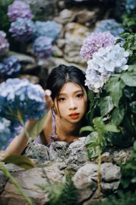 YiTuYu Art Language Vol.7292: Featuring the Elegant Chi Zi Photography Collection - image 9