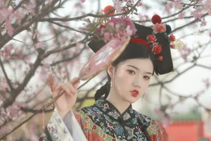 Modern Portraiture Excellence: YiTuYu Art Language Vol.5960 featuring Yu Han - image 2
