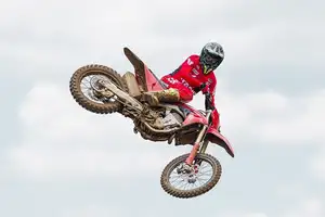 Ducati Desmo450 Enduro 2026: Breakthrough Off-Road Dirt Bike, Launching Soon to Excite Enthusiasts! - image 5