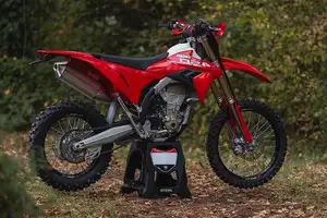 Ducati Desmo450 Enduro 2026: Breakthrough Off-Road Dirt Bike, Launching Soon to Excite Enthusiasts! - image 4