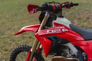Ducati Desmo450 Enduro 2026: Breakthrough Off-Road Dirt Bike, Launching Soon to Excite Enthusiasts! - image 1