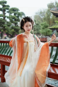 Su Su in YiTuYu Art Language Vol.10083: A Masterclass in Fine Art Portrait Photography - image 7