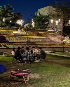 The Rooftop Coffee Revolution: Unique Cafe Experiences Where You Can Sip Coffee Above the Skyline - image 3