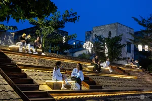 The Rooftop Coffee Revolution: Unique Cafe Experiences Where You Can Sip Coffee Above the Skyline - image 7