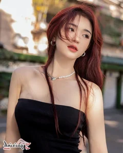 Exploring the Radiant Beauty and Latest 2023 Fashion Trends of Mai Ha Hoang Yen - image 10