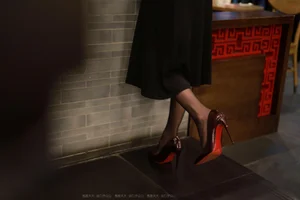 Sophisticated Elegance: Wan Ping in the Black Long Dress Collection [IESS] - image 42