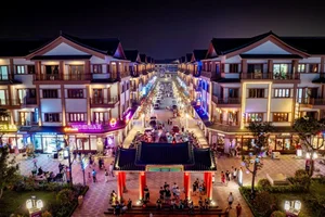 Exploring the New 'Little Korea' Cultural Hub in the Heart of Hanoi - image 5