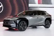 Toyota bZ4X: New Electric SUV from 1.2 Billion VND in Southeast Asia, Will it Come to Vietnam? - image 5