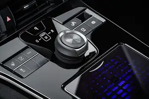 Toyota bZ4X: New Electric SUV from 1.2 Billion VND in Southeast Asia, Will it Come to Vietnam? - image 13