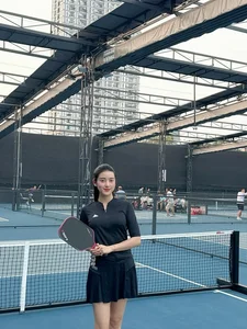 Anh Duc and Wife Visit USA While Huyen My Enjoys Pickleball - image 2