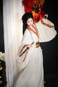 The Poetry of Portraits: Exploring the Art Language of Tu Ya W - image 20
