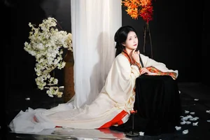 The Poetry of Portraits: Exploring the Art Language of Tu Ya W - image 6