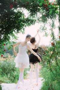 Timeless Elegance: YiTuYu Art Language Vol.7195 Featuring Xia Han Han - image 1