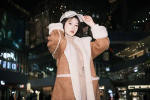 YiTuYu Art Language Vol.6308: Capturing the Grace and Style of Model Xiao Bei - image 4