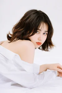 Xiao Mei: Modern Minimalism in YiTuYu Art Language Vol.6434 - image 3