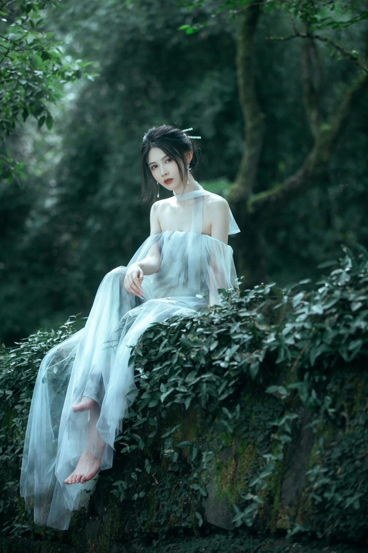 YiTuYu Art Language Vol.4728: A Visual Journey with Xue Gao