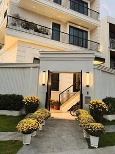 Inside the Luxurious Modern Villa of Pop Star Noo Phuoc Thinh: A Masterpiece of Contemporary Design - image 7