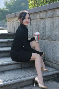 IESS Wanping Elegant Black Hip Skirt and Office Style Gallery - image 16