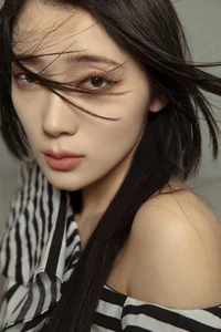 Artistic Portraiture in Art Language Vol.4472 Featuring the Stunning Yfala - image 6