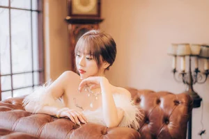 YiTuYu Art Language Vol.6556: A Captivating Visual Journey with Nini Shi Ni - image 9