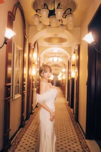 YiTuYu Art Language Vol.6556: A Captivating Visual Journey with Nini Shi Ni - image 32