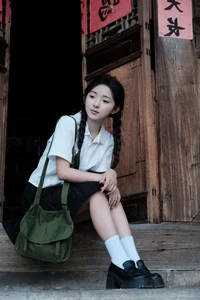 Creative Portraiture and Modern Style: Min Zui Xiao Mo Xuan in YiTuYu Art Language Vol.7563 - image 44