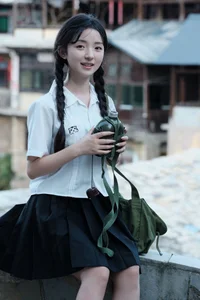 Creative Portraiture and Modern Style: Min Zui Xiao Mo Xuan in YiTuYu Art Language Vol.7563 - image 2