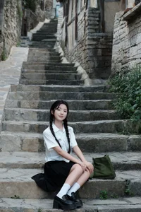 Creative Portraiture and Modern Style: Min Zui Xiao Mo Xuan in YiTuYu Art Language Vol.7563 - image 14