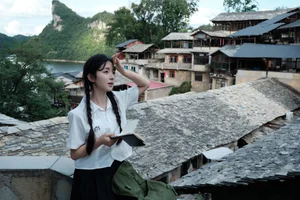 Creative Portraiture and Modern Style: Min Zui Xiao Mo Xuan in YiTuYu Art Language Vol.7563 - image 21