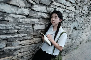 Creative Portraiture and Modern Style: Min Zui Xiao Mo Xuan in YiTuYu Art Language Vol.7563 - image 0