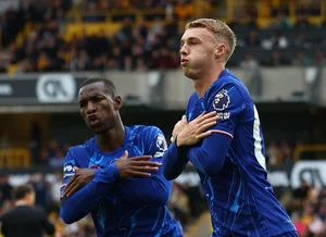 Analyzing Cole Palmer’s Stunning Lob Goal Against Wolverhampton: Vision, Technique, and Premier League Brilliance - image 2