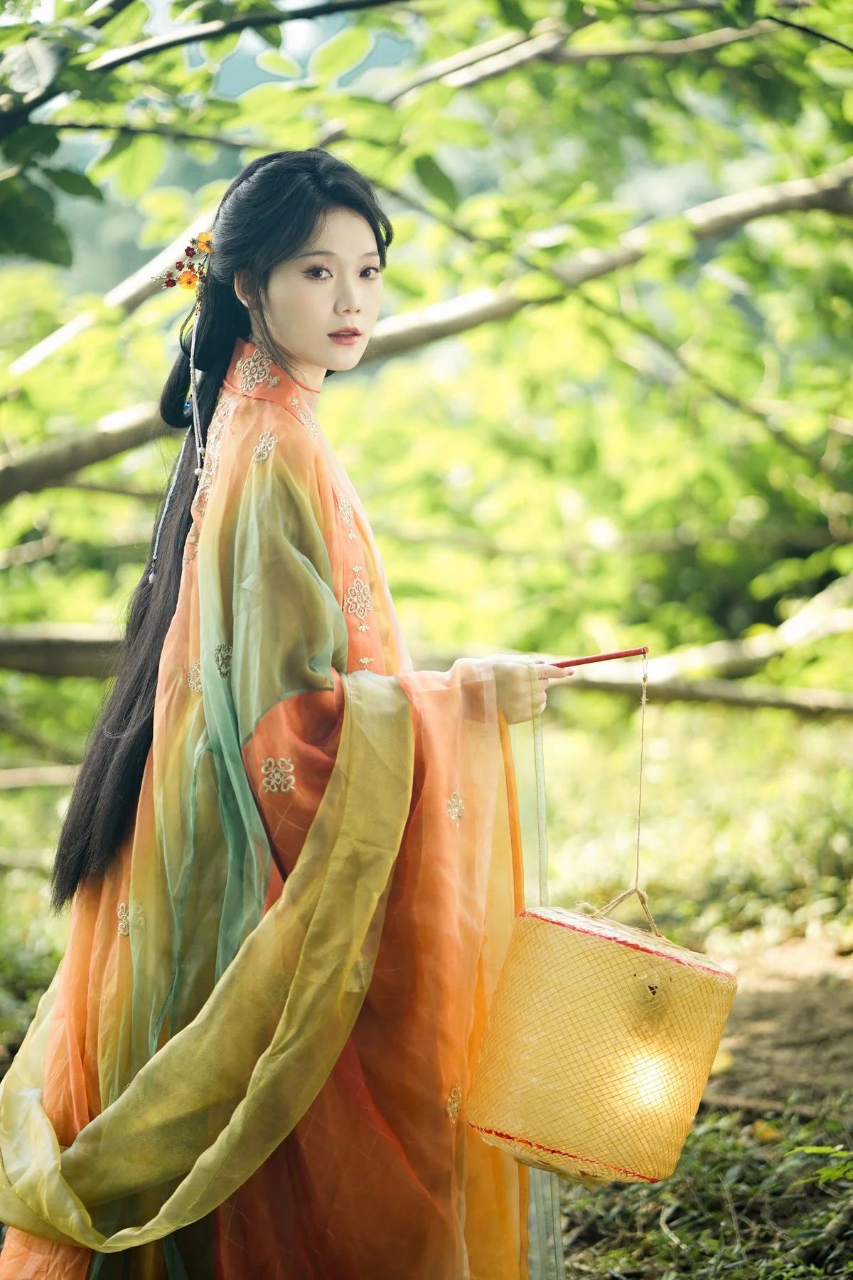 Elegant Portrait Photography: YiTuYu Art Language Vol.5973 Featuring You Zi