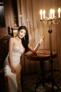 The Ethereal Beauty of Yue Er in YiTuYu Art Language Vol.7374 - image 0