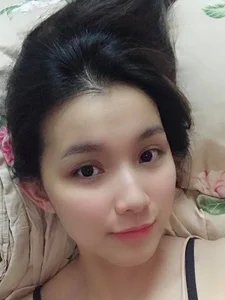 Elegant Beauty Gallery: The Timeless Charm and Sophistication of Thùy Lâm - image 13