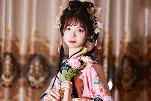Vibrant Visuals: YiTuYu Art Language Vol.5207 Featuring Mu Yan Se Cc - image 5