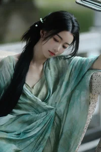 YiTuYu Art Language Vol.10228: Exquisite Portrait Gallery Featuring Model Yi Ming (16 High-Quality Photos) - image 6