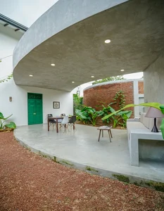 Innovative Wall-Less House Design: A Modern Countryside Sanctuary for Young Couples - image 3