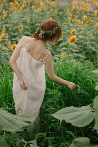 Art Language Vol.5274: Exploring Contemporary Portraiture with Suo in YiTuYu Gallery - image 5