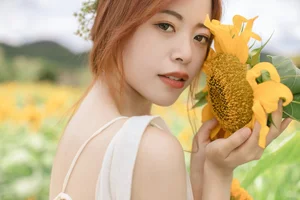 Art Language Vol.5274: Exploring Contemporary Portraiture with Suo in YiTuYu Gallery - image 9